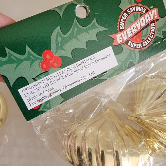 6 Hobby Lobby Christmas Season Shop Tree ornaments Gold Trumpet Red Cardinal Lot - Picture 11 of 11